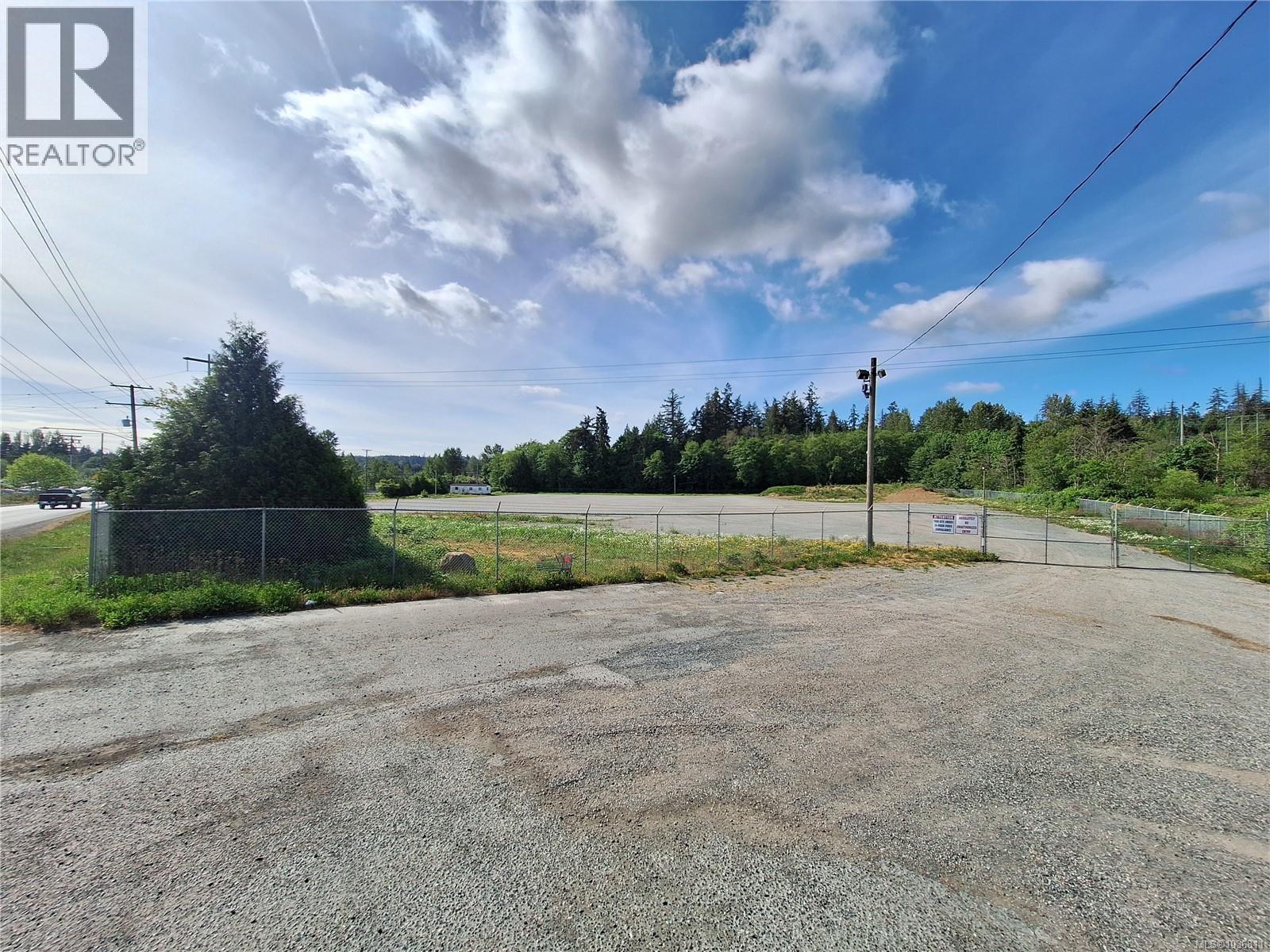 125 10th St Property Photo 4