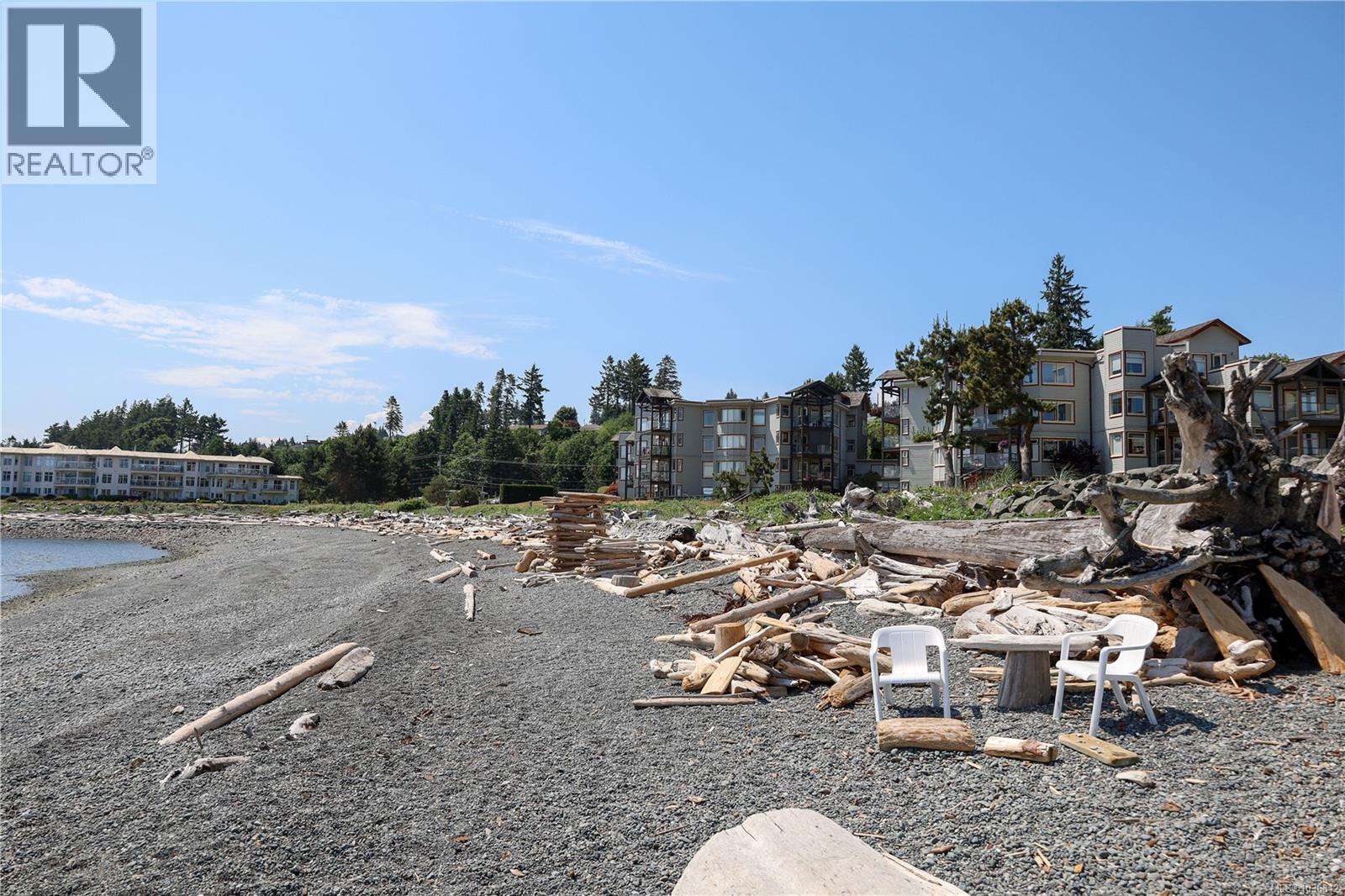 2203 27 Island Hwy S Property Photo 43