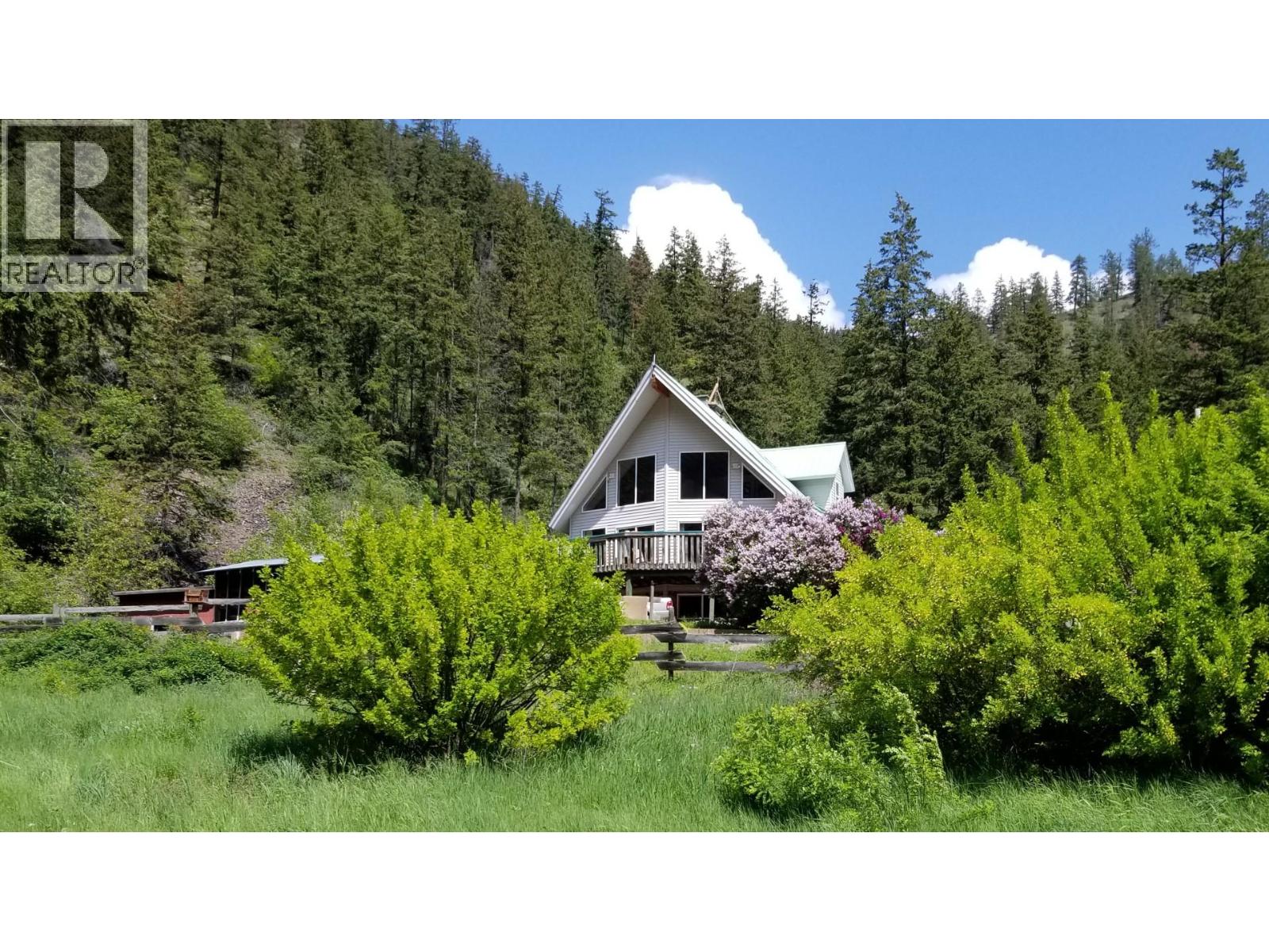 1618 White Lake Road Property Photo 1