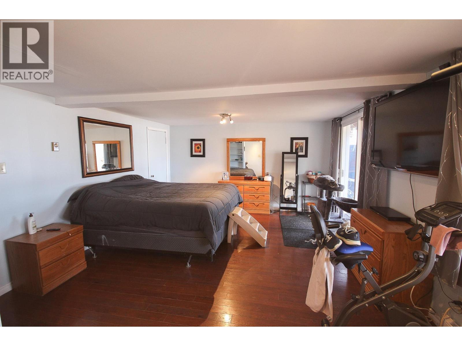 16020 Tupper Village Way Property Photo 20