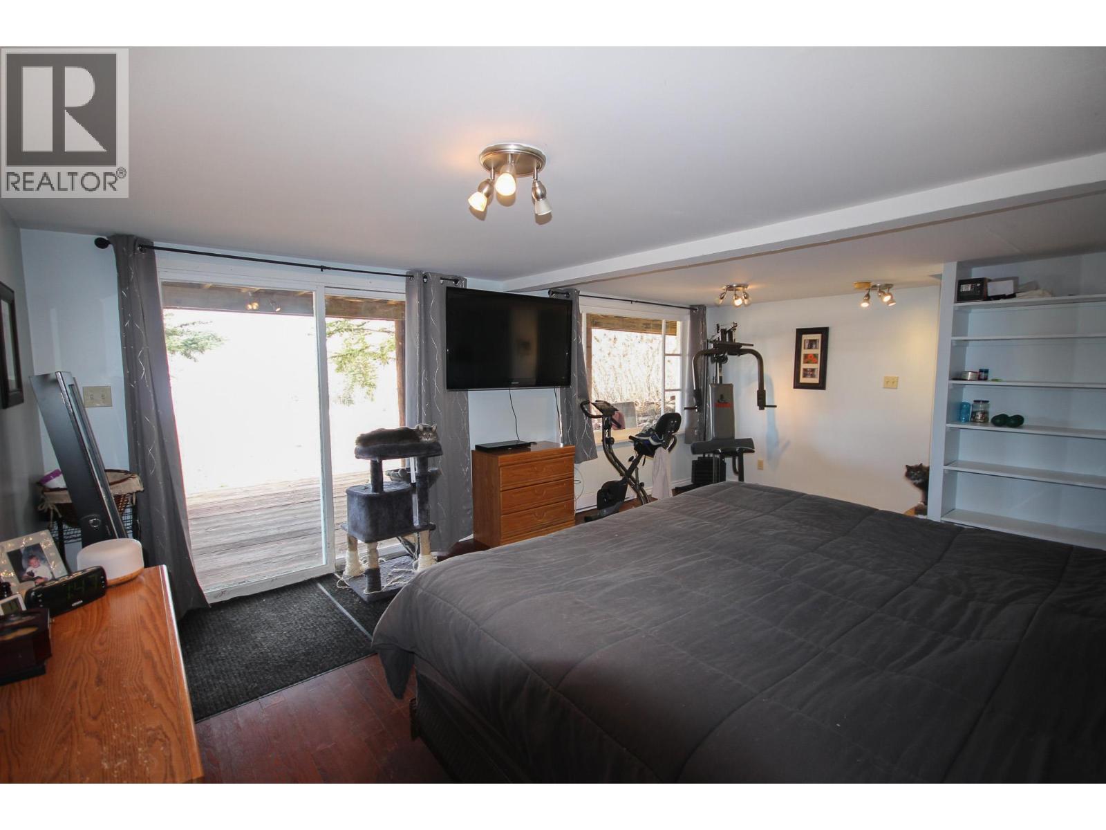 16020 Tupper Village Way Property Photo 21