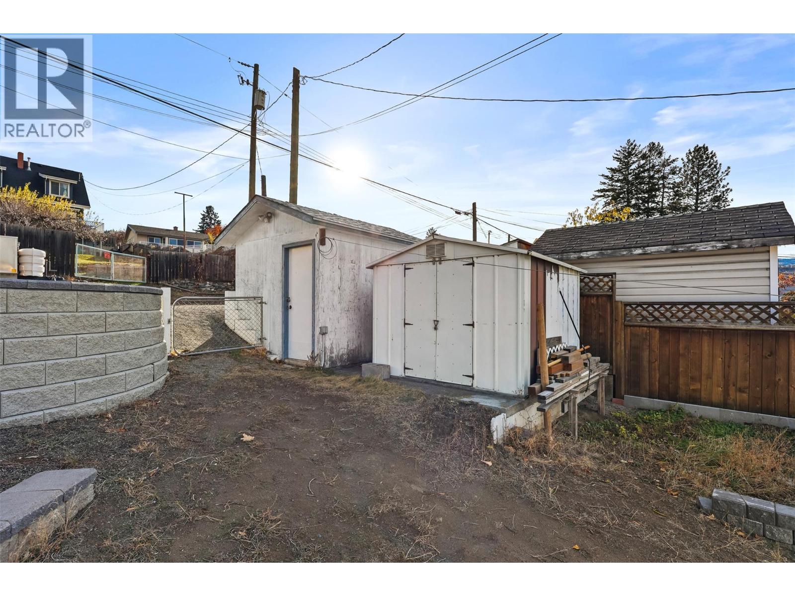 1335 Columbia Street Property Photo 34