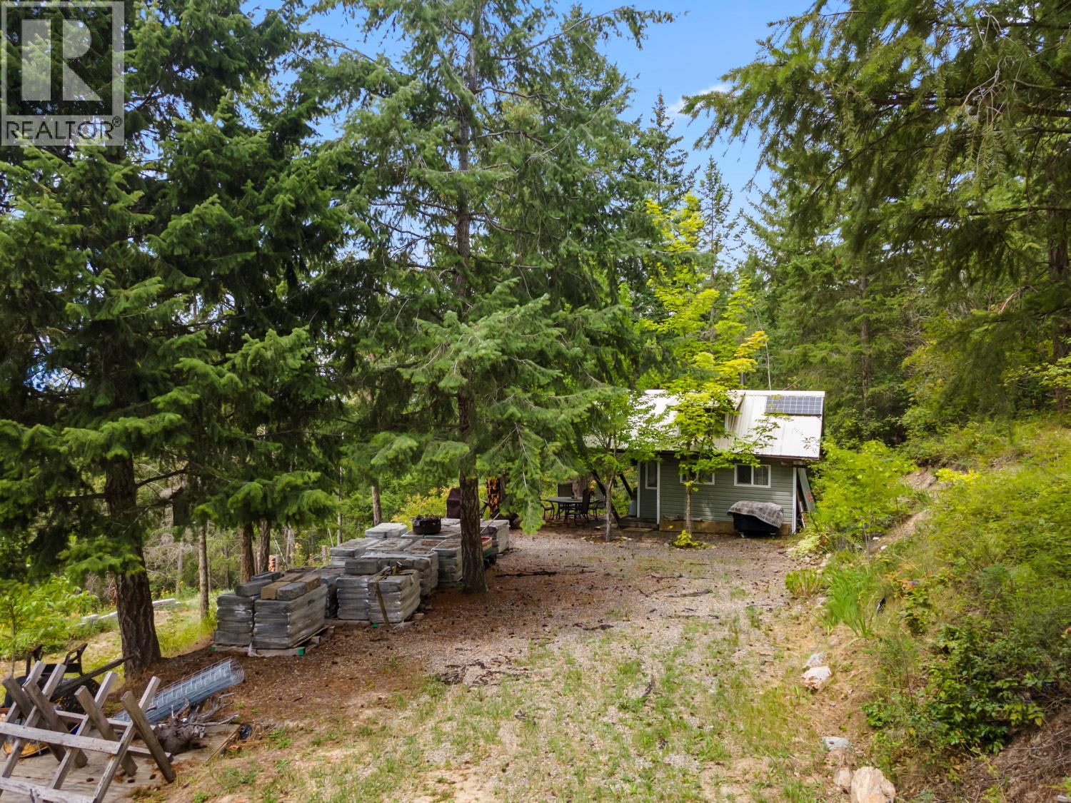 3596 Phillips Road Property Photo 2