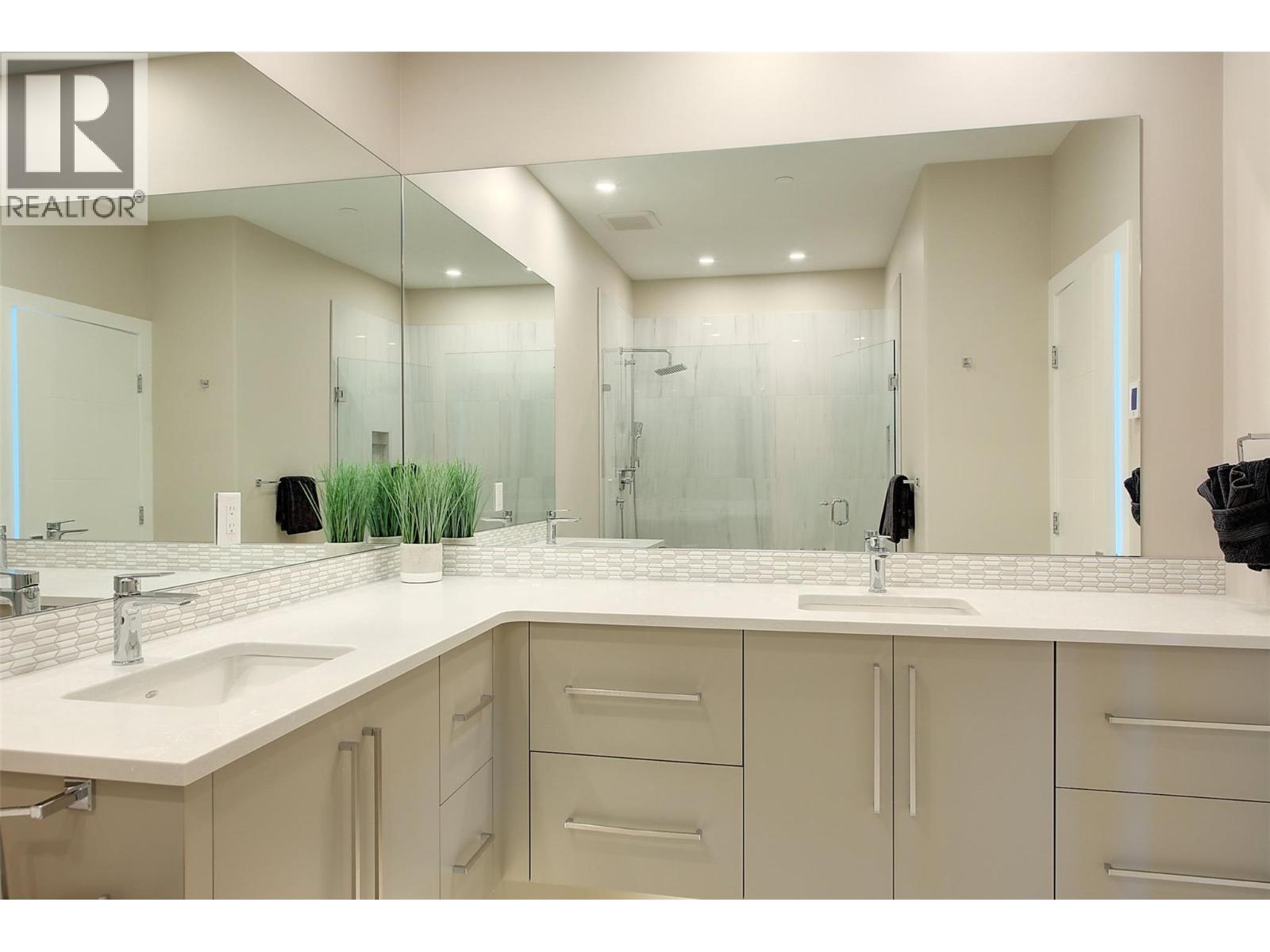3475 Granite Close Unit# 401 Property Photo 42