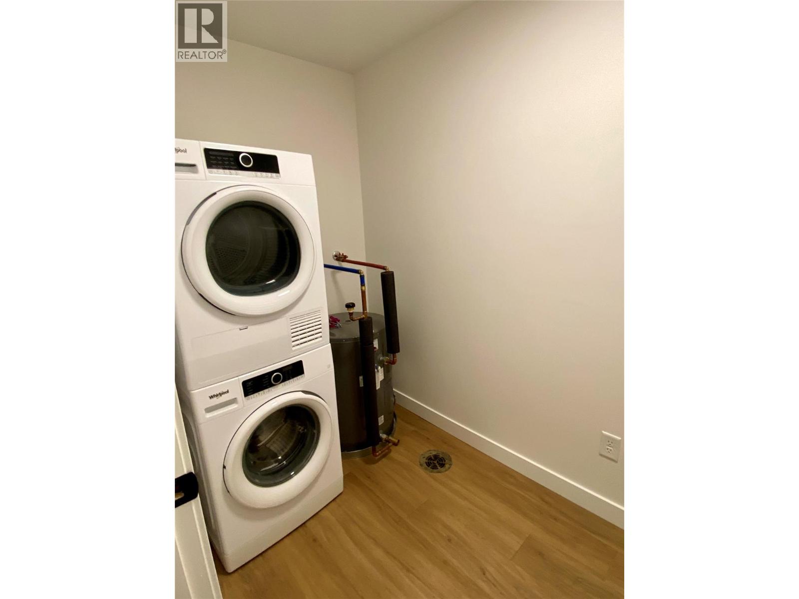 514 Victoria Street Unit# 404 Property Photo 11