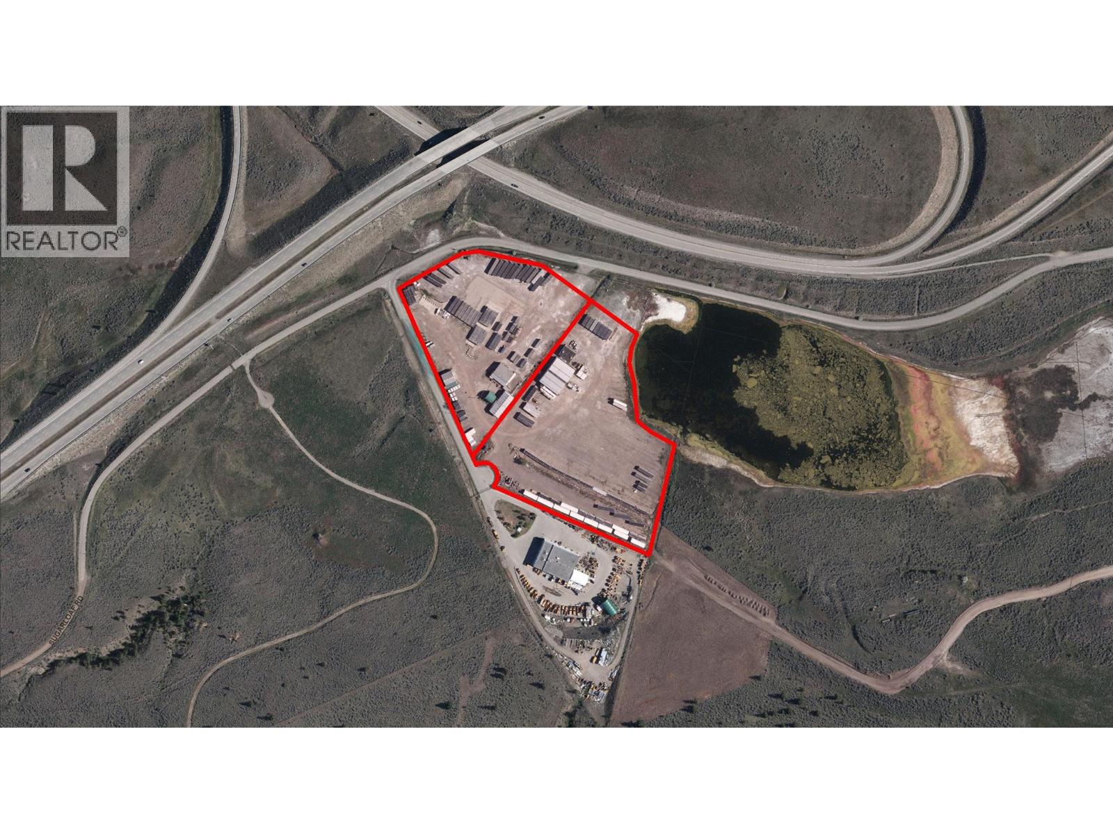 3355 Sugarloaf Road Property Photo 1
