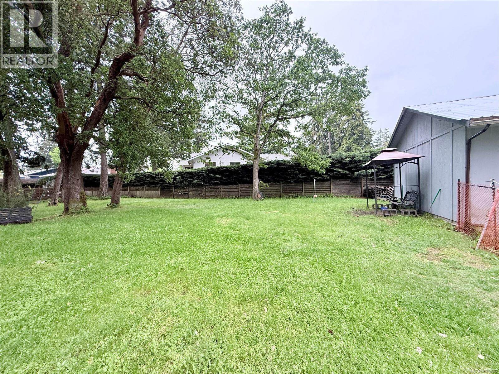 2321 Sooke Rd Property Photo 7