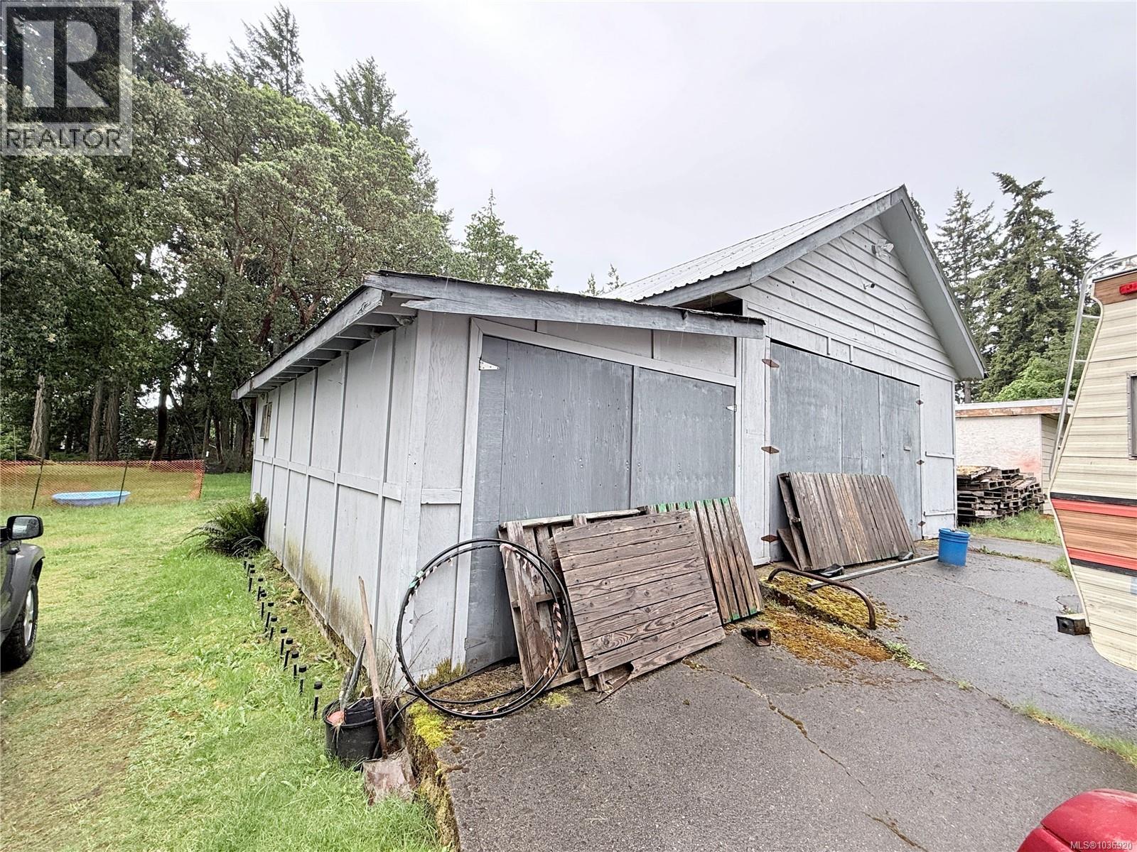 2321 Sooke Rd Property Photo 9
