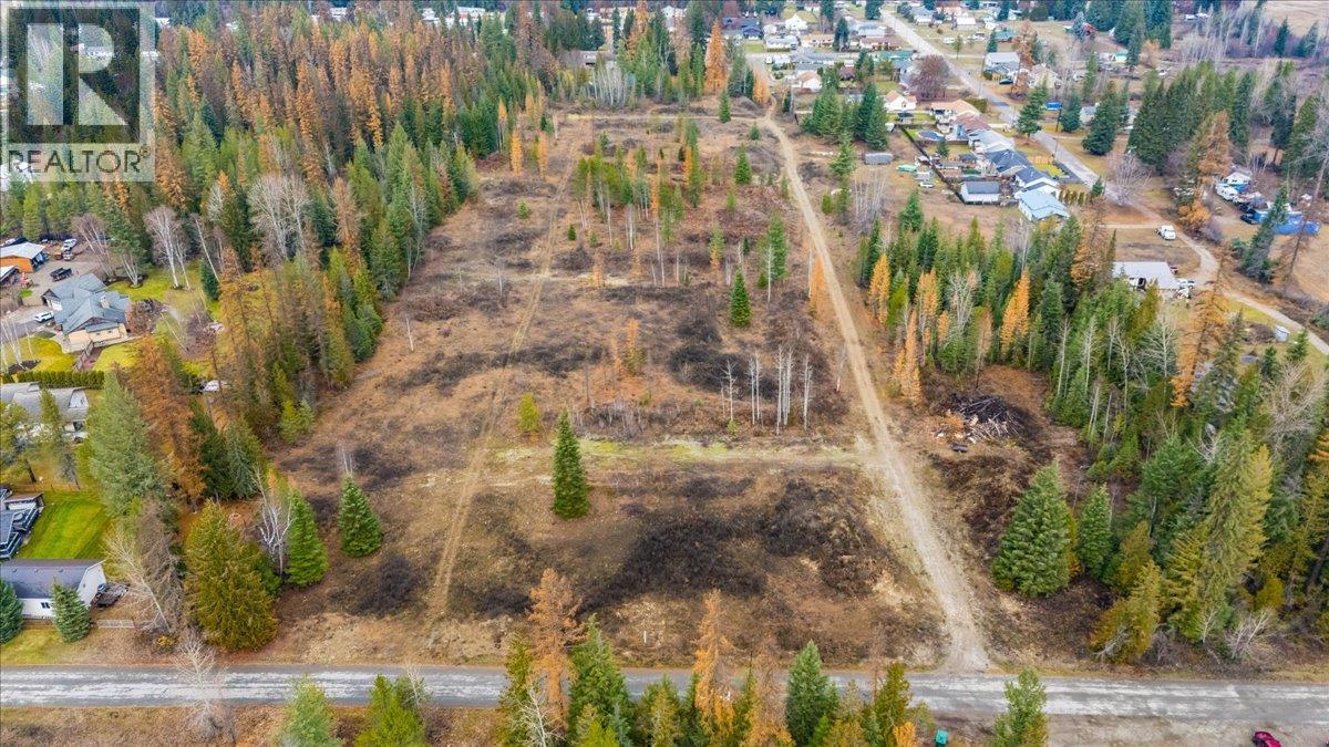 Lot B Henderson Avenue Property Photo 1