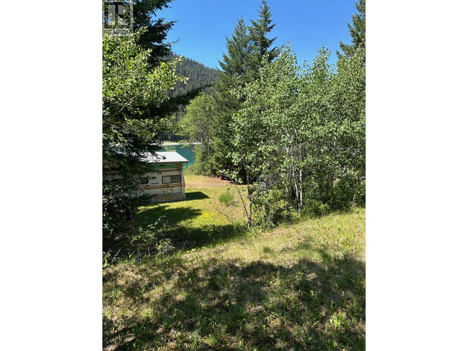 2986 Gophertail Road Property Photo 17