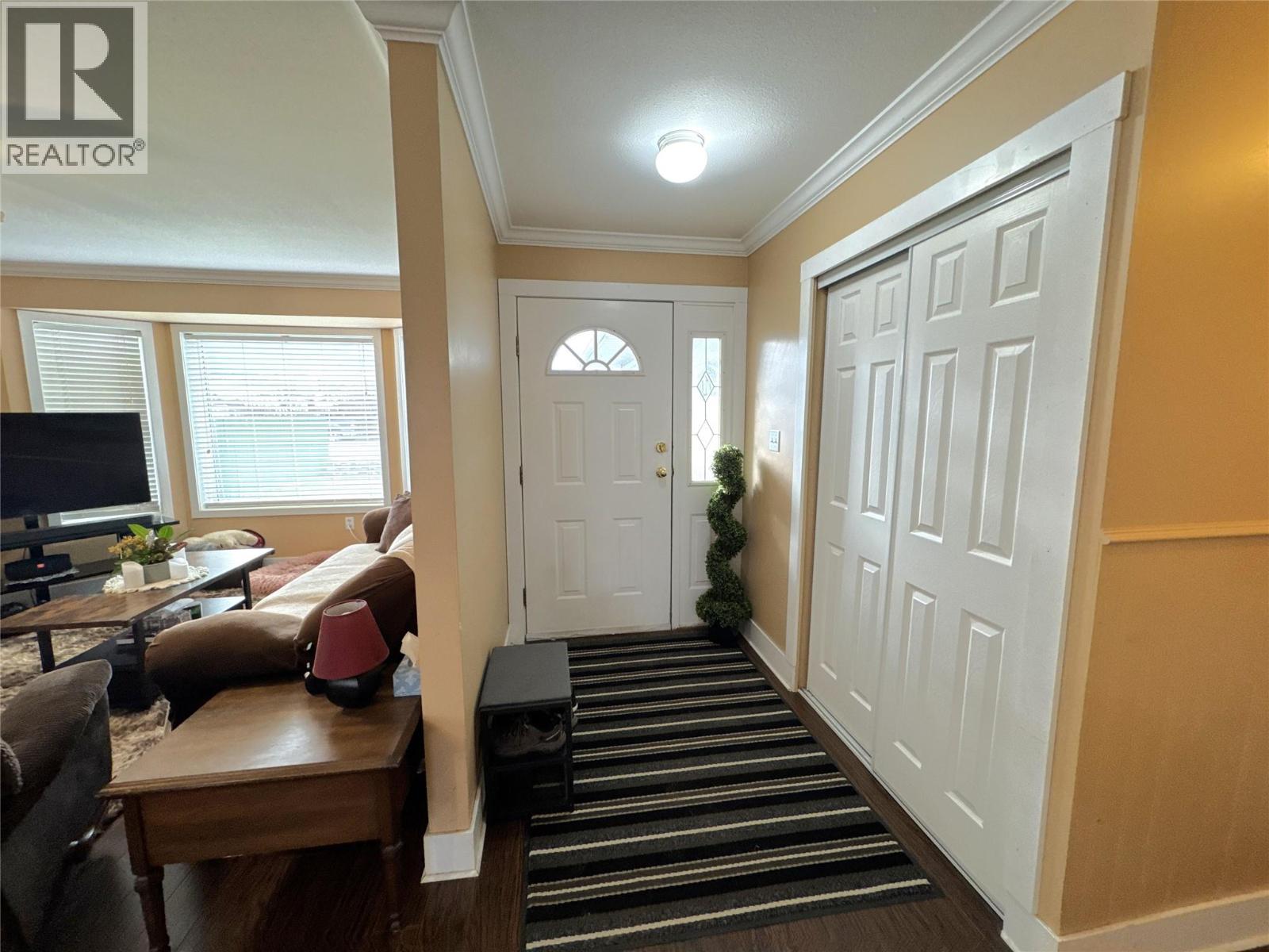 2313 Clapperton Avenue Property Photo 2