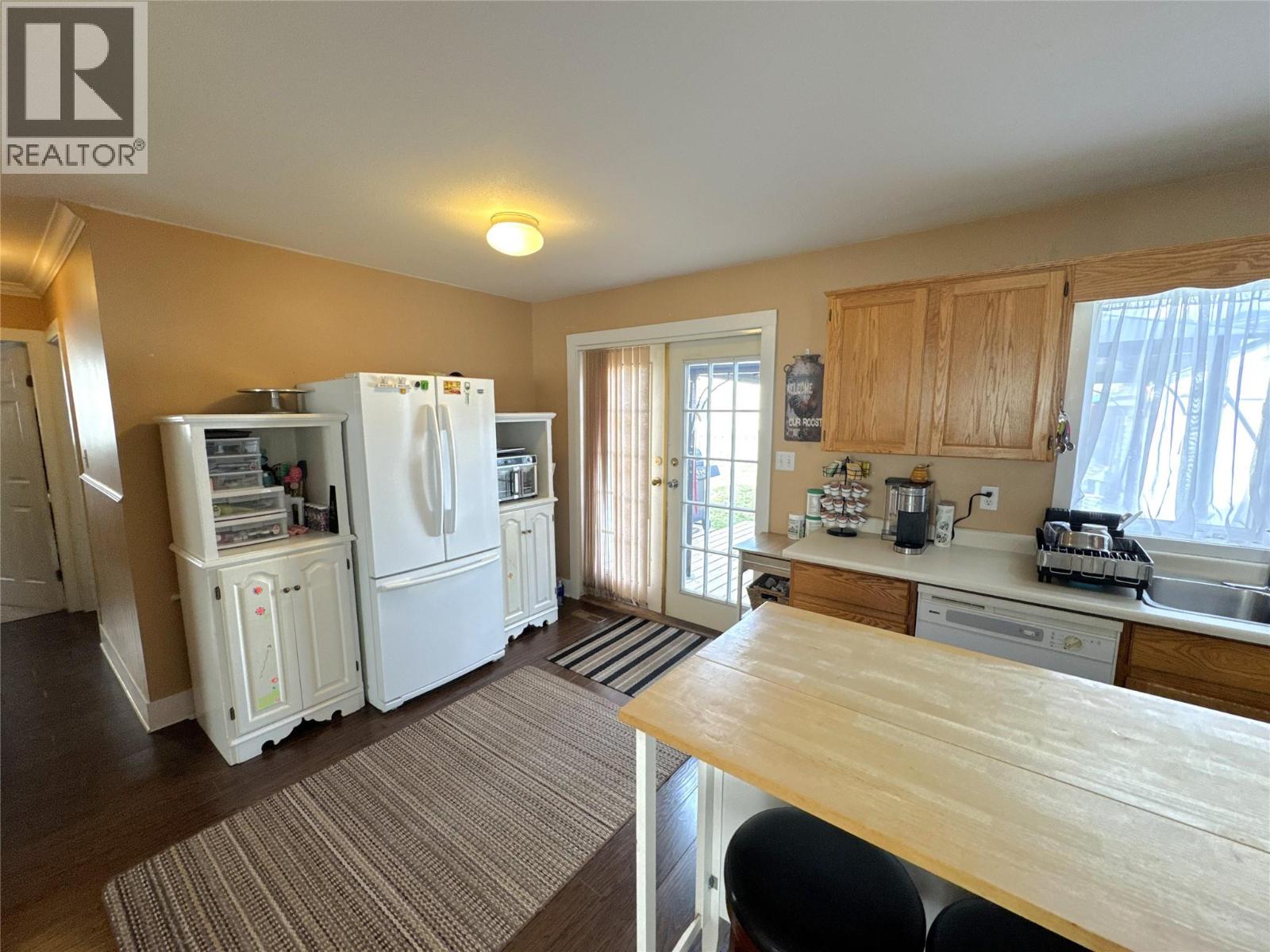 2313 Clapperton Avenue Property Photo 10