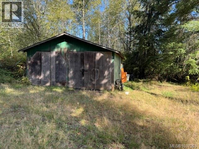 3476 Macaulay Rd Property Photo 1