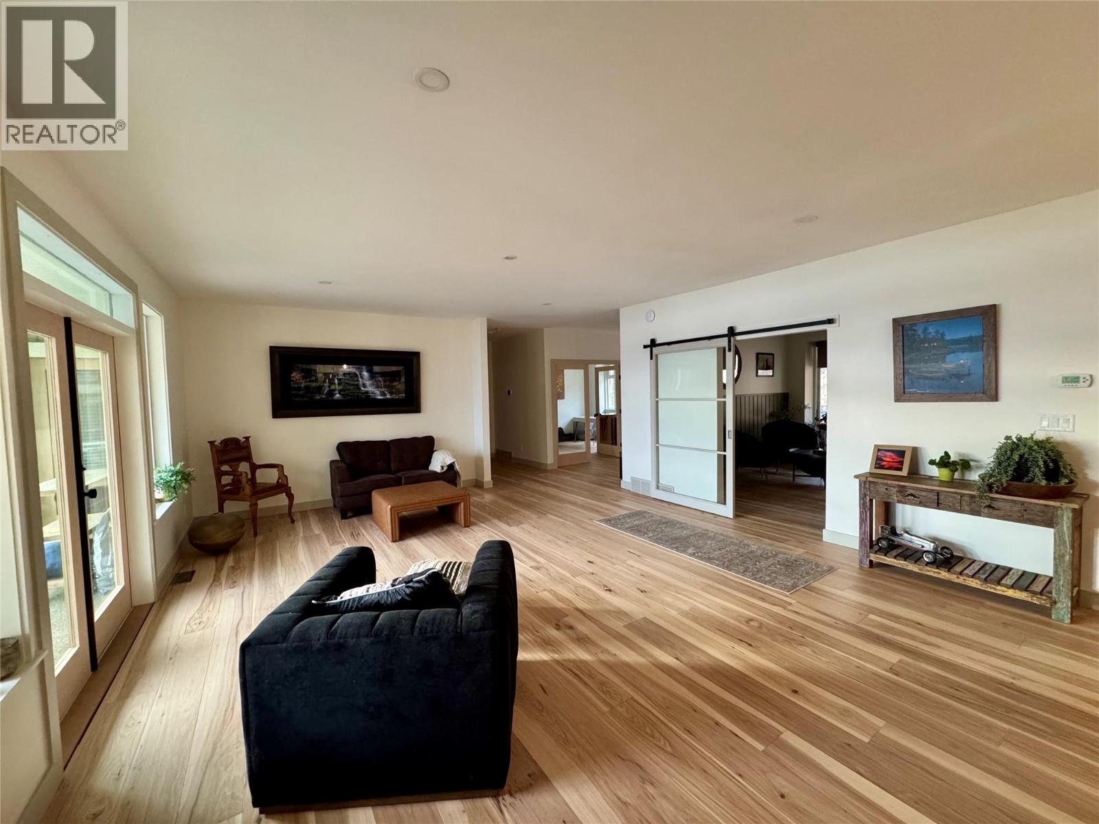 4465 Squilax-anglemont Road Property Photo 22