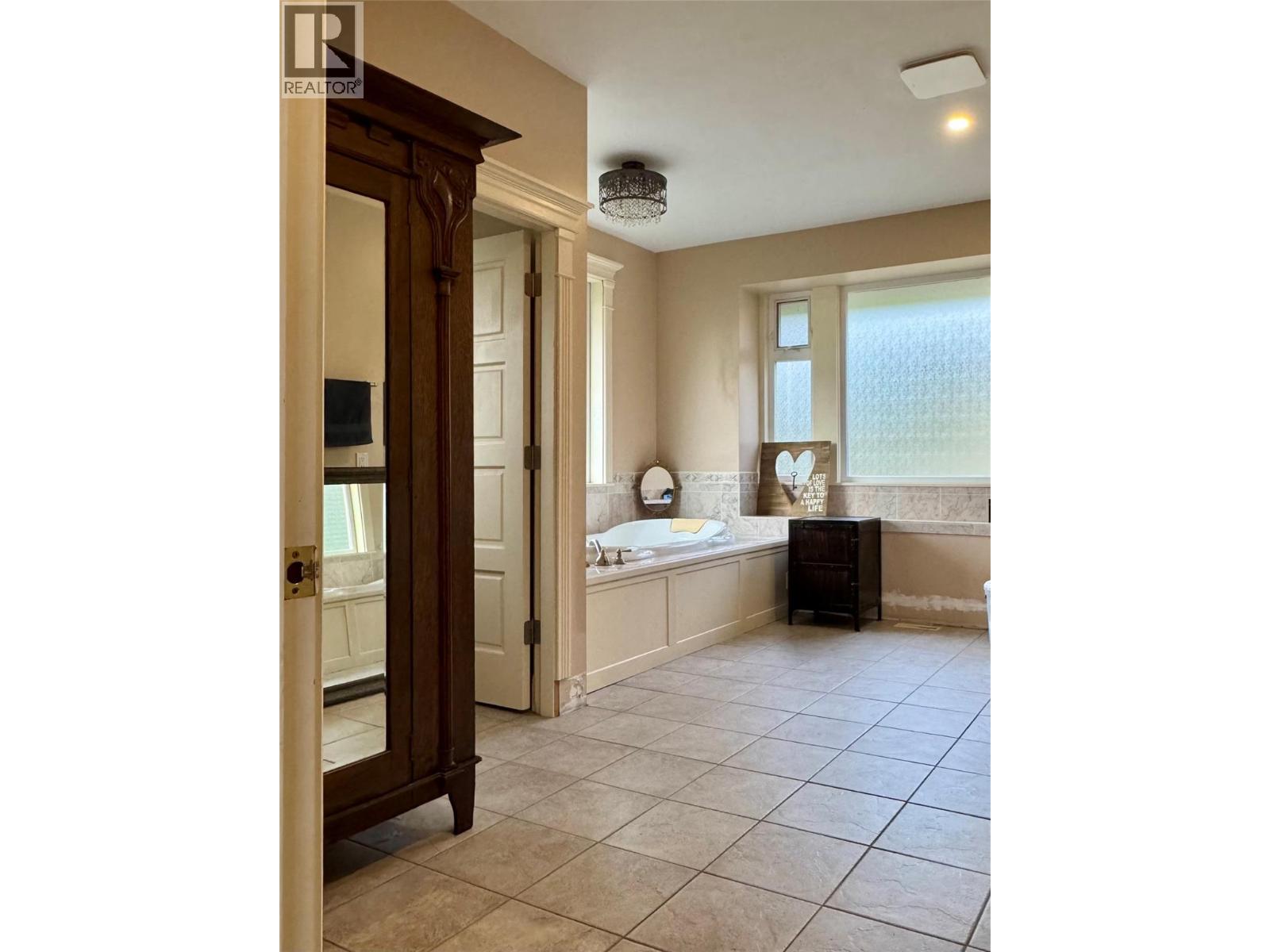 4465 Squilax-anglemont Road Property Photo 31
