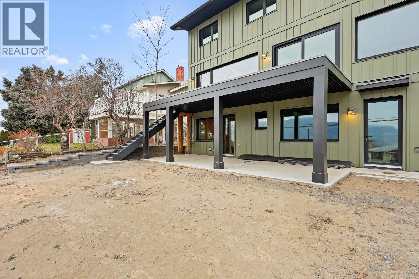 614 Cowan Street Property Photo 41