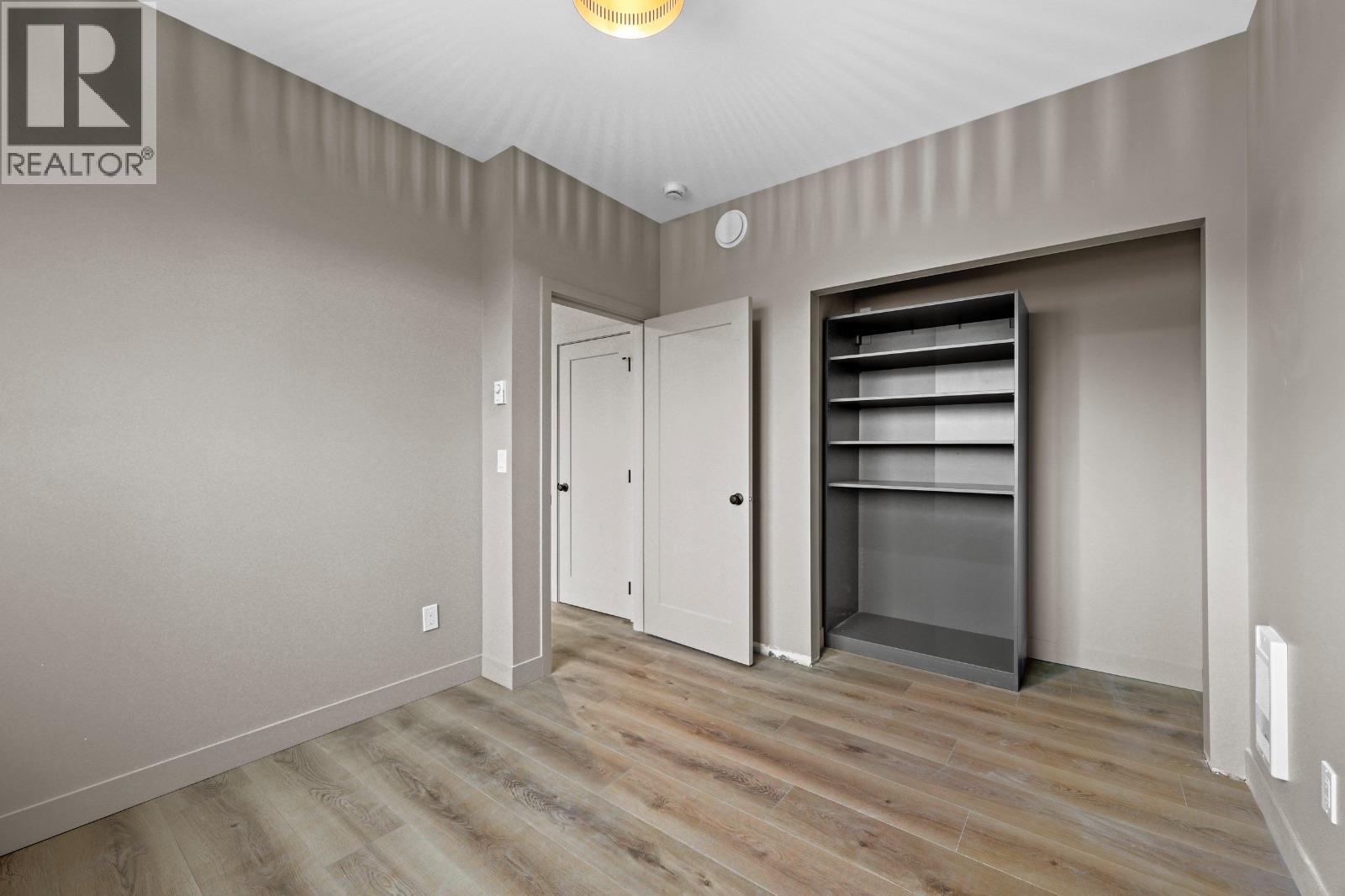 614 Cowan Street Property Photo 46