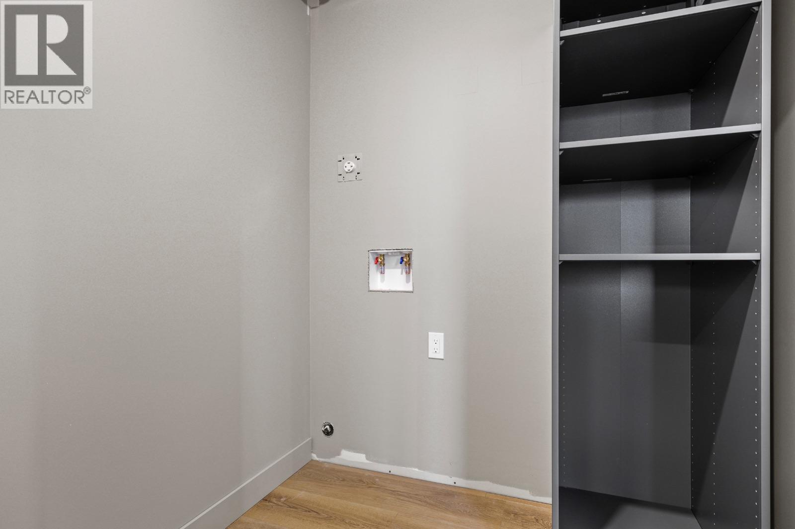 614 Cowan Street Property Photo 48