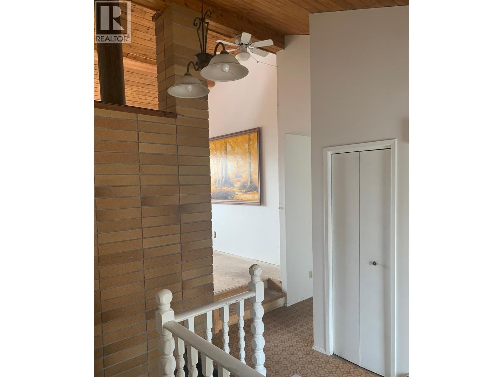 256 Mccuddy Creek Road Property Photo 16
