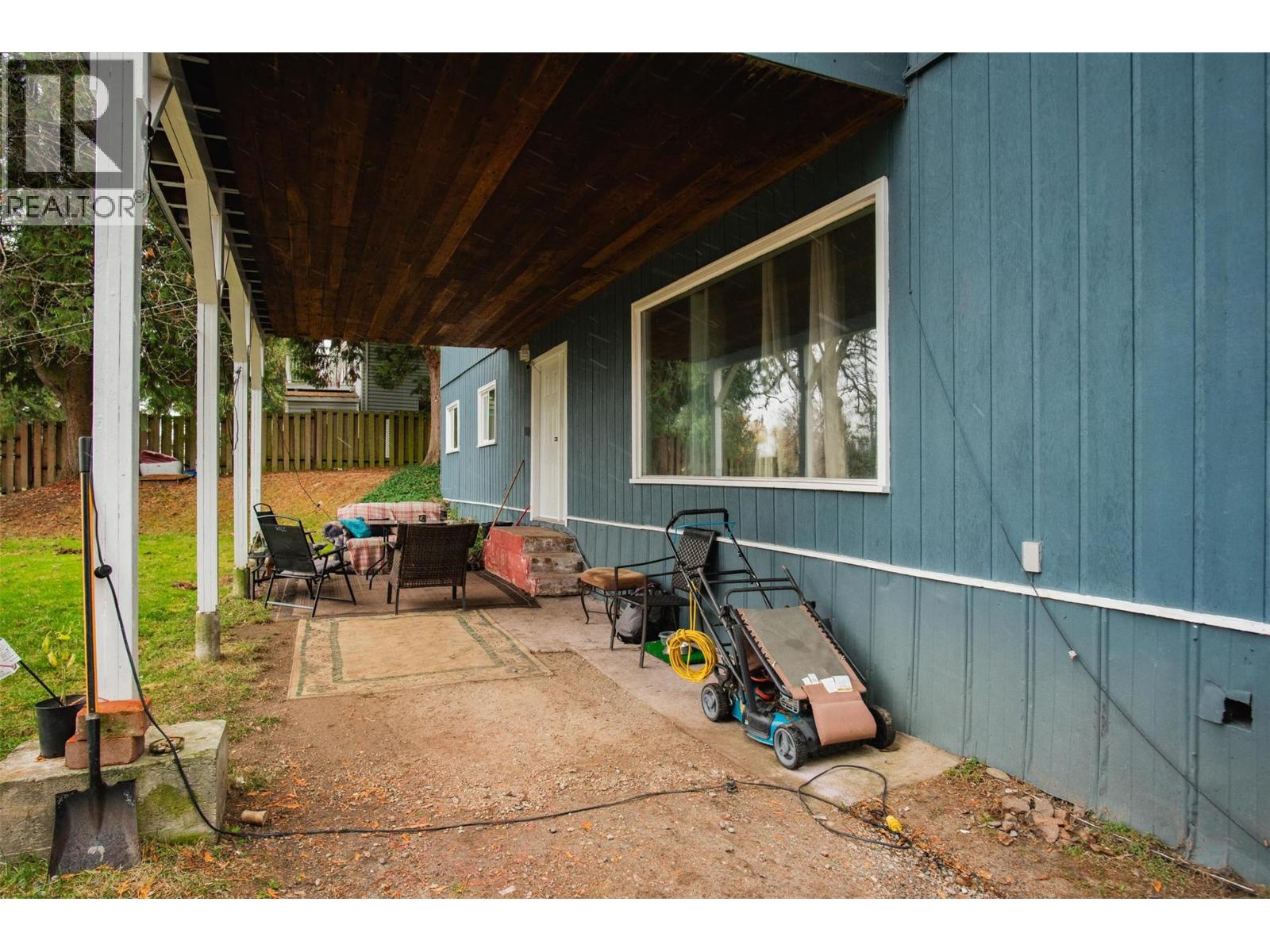 701 10th Avenue Property Photo 66