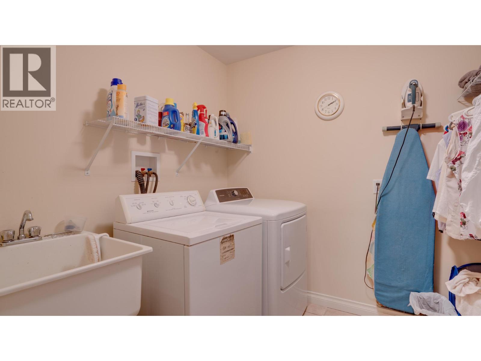 667 Mt York Drive Property Photo 39