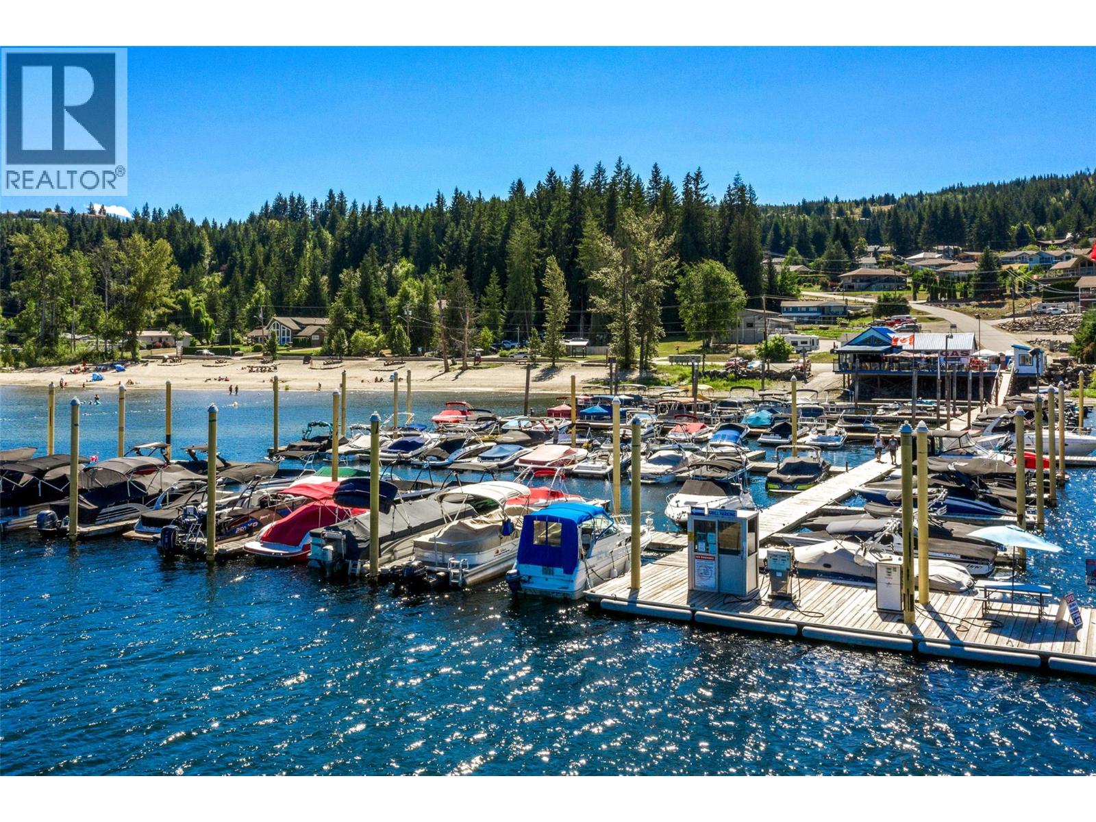 2886 Marine Drive Property Photo 1