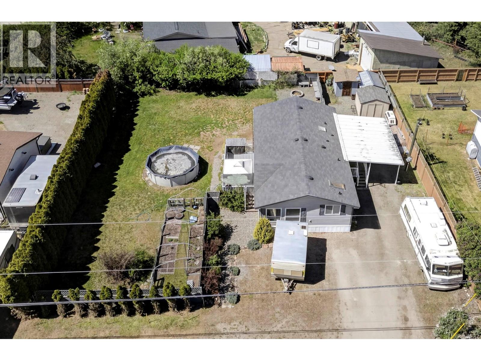 633 Barriere Lakes Road