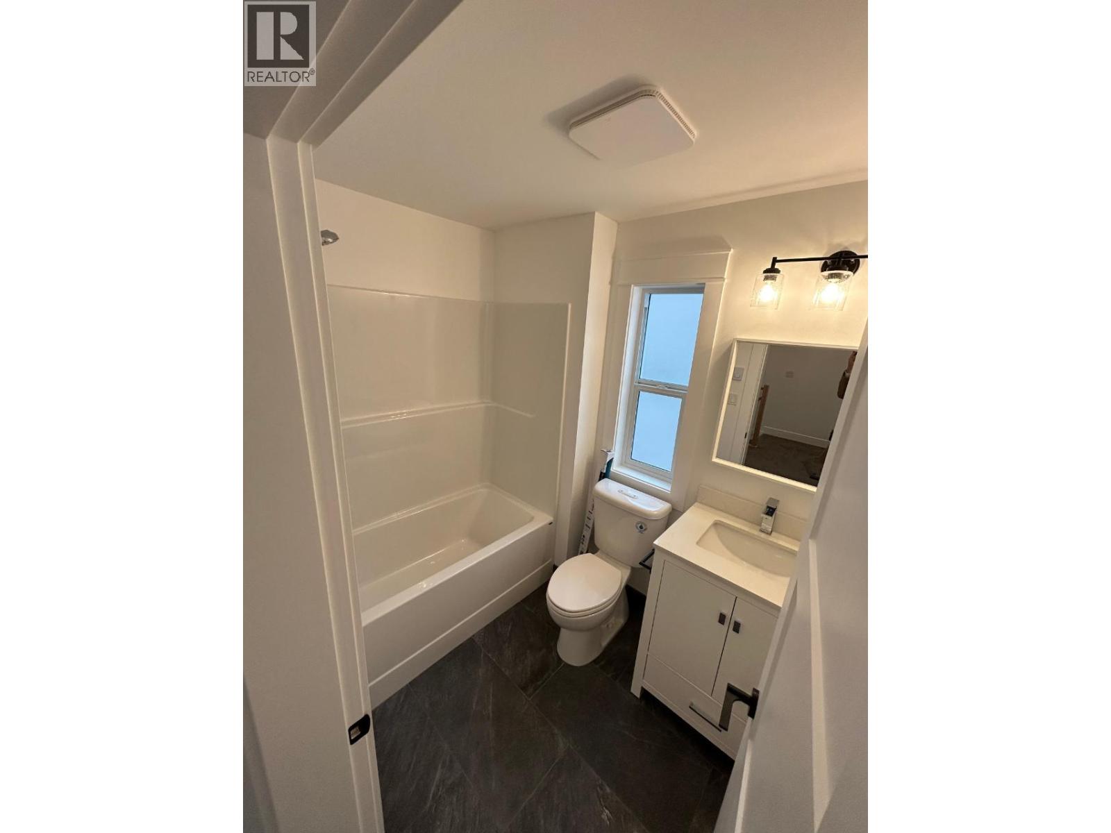 1365 Burfield Drive Property Photo 18