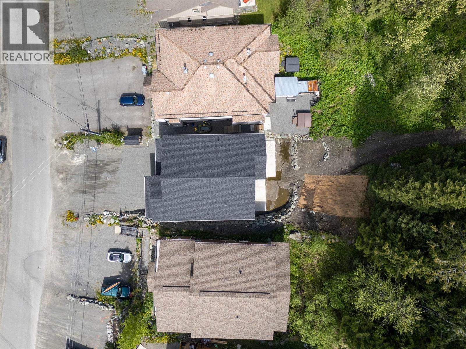 1365 Burfield Drive Property Photo 40