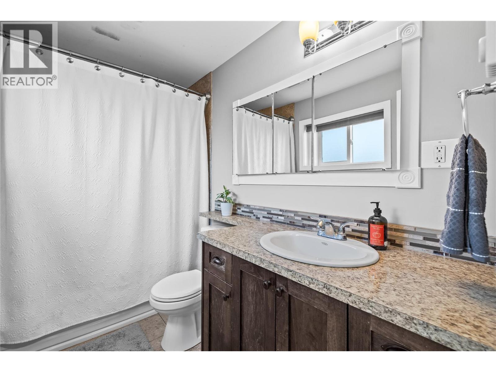610 Balmoral Road Property Photo 34