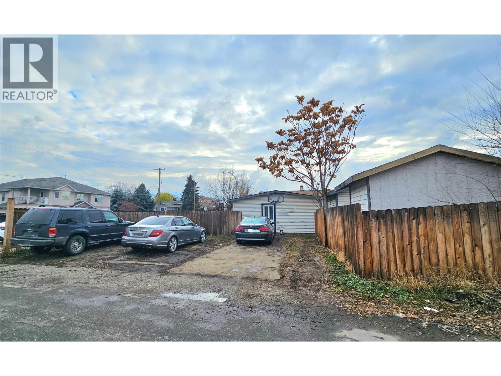 894 Morrison Avenue Property Photo 4