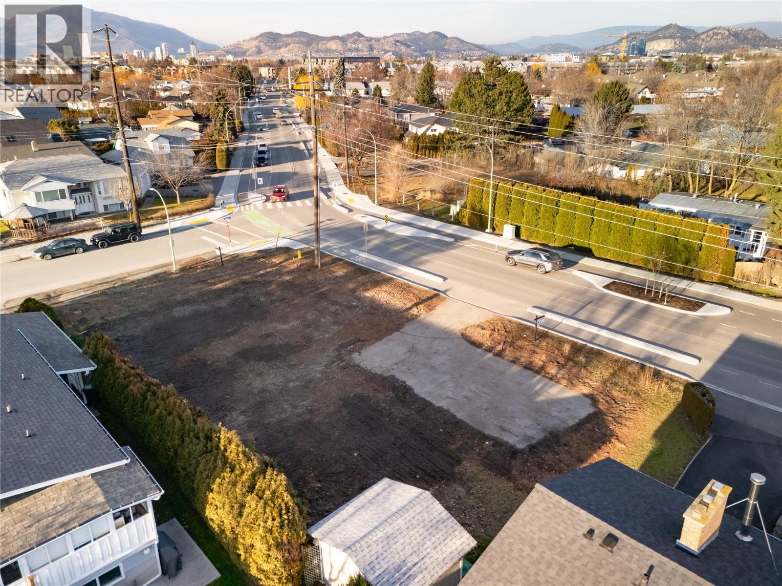 3514 Casorso Road Property Photo 16