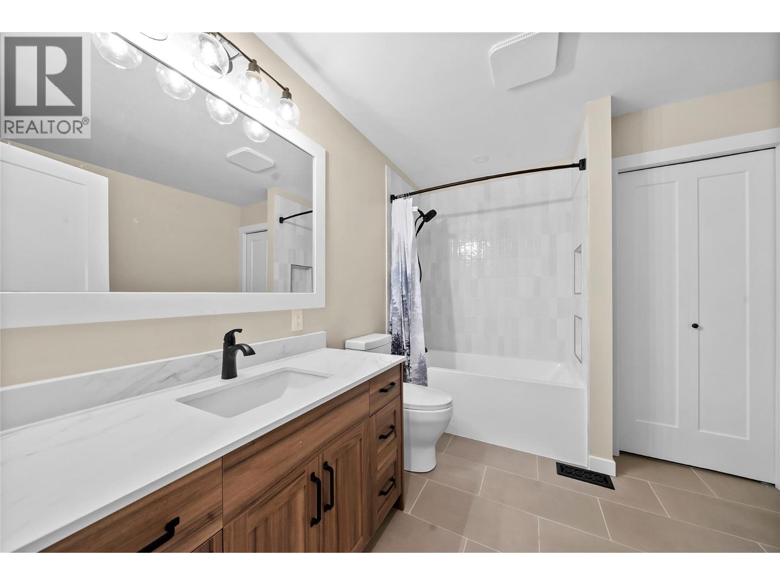 2022 Eagle Bay Road Property Photo 27