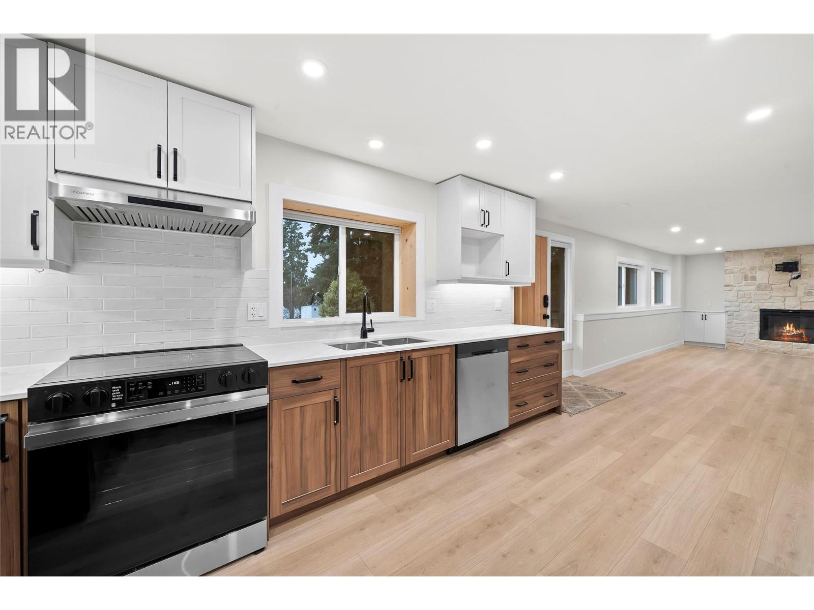 2022 Eagle Bay Road Property Photo 44