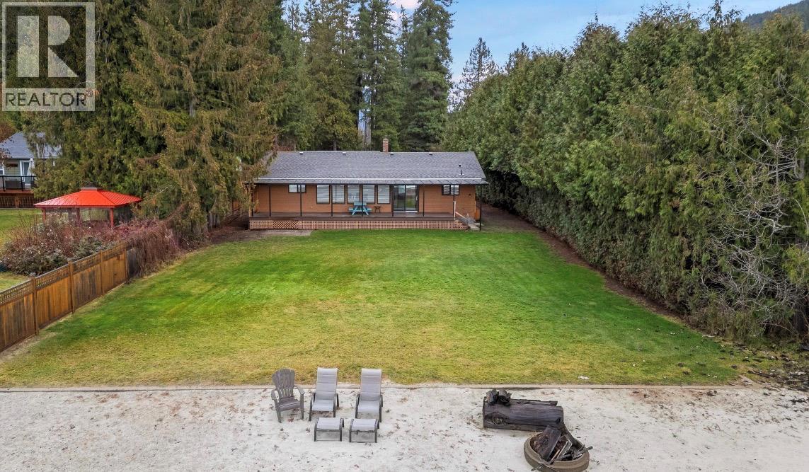 401 97a Highway Property Photo 1