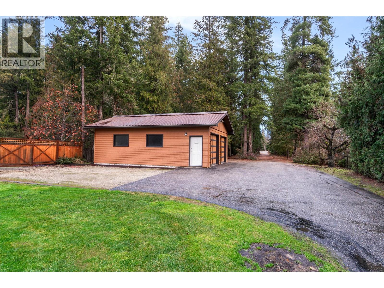 401 97a Highway Property Photo 9