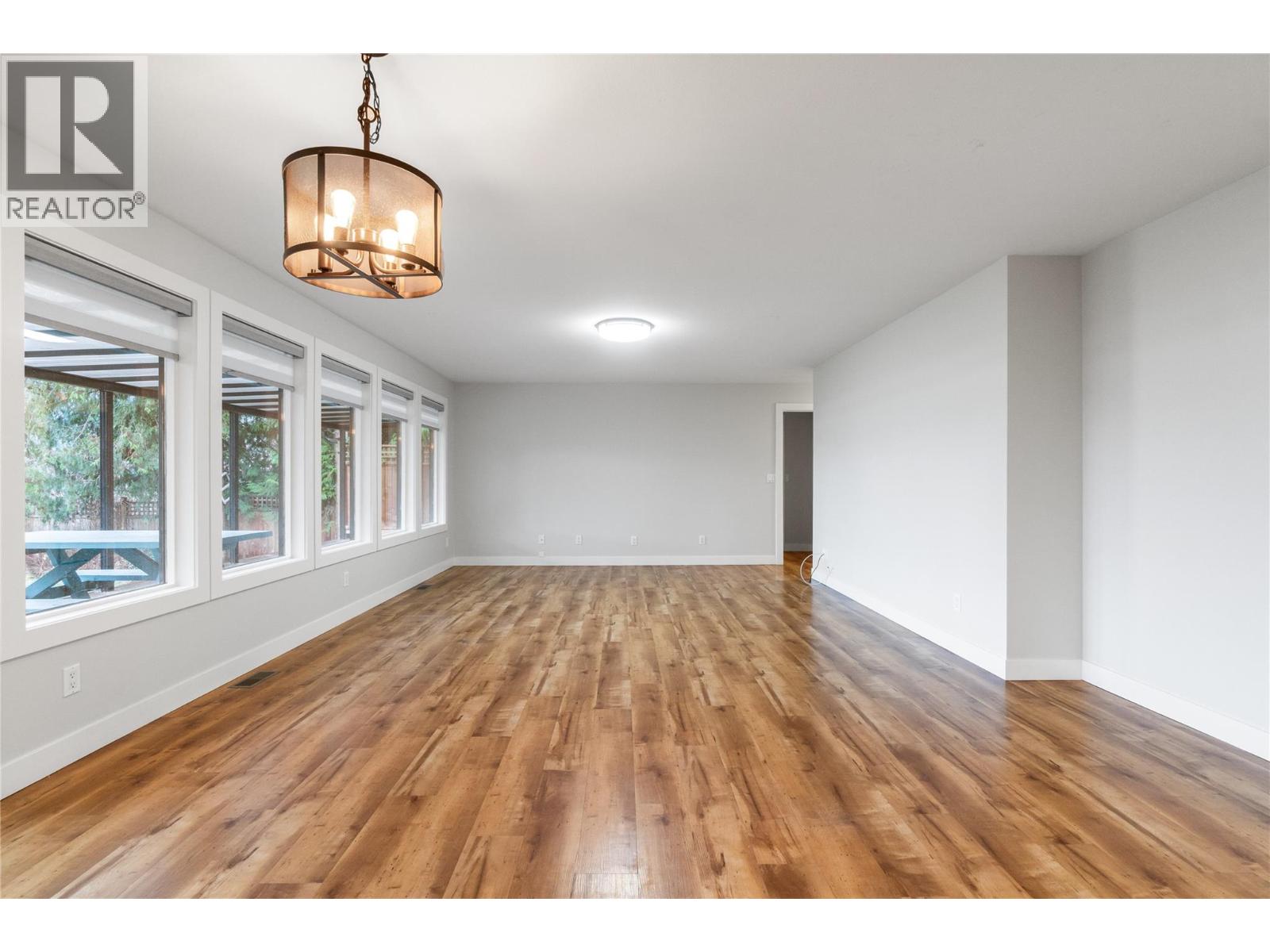 401 97a Highway Property Photo 19