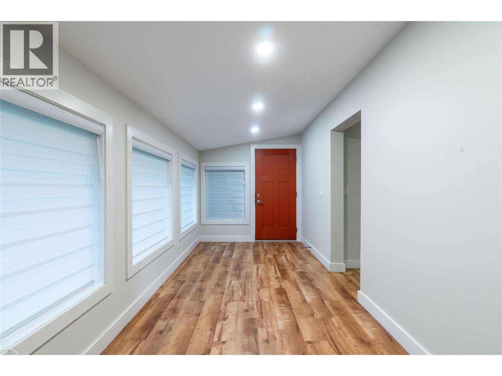 401 97a Highway Property Photo 34