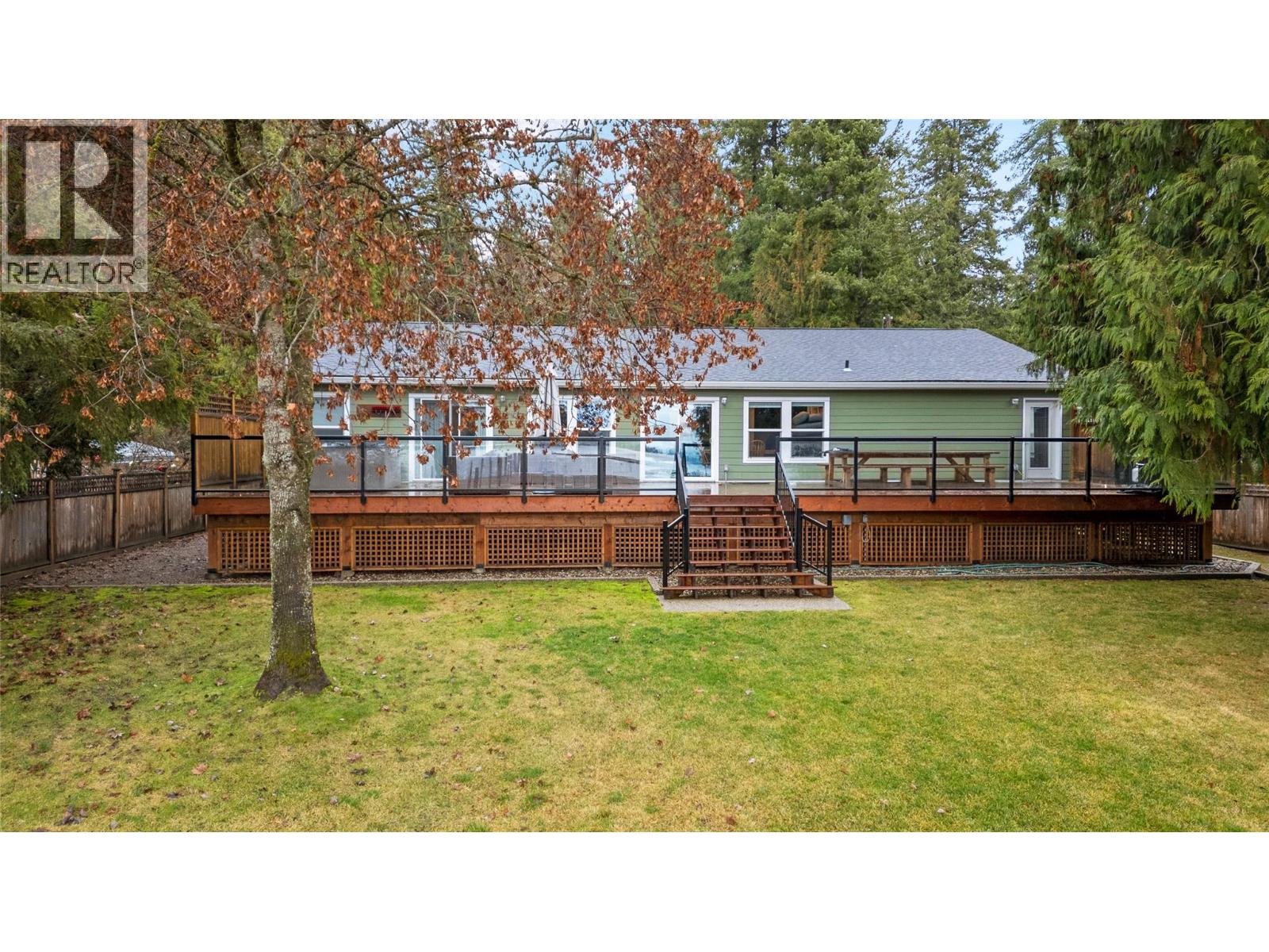 405 97a Highway Property Photo 6