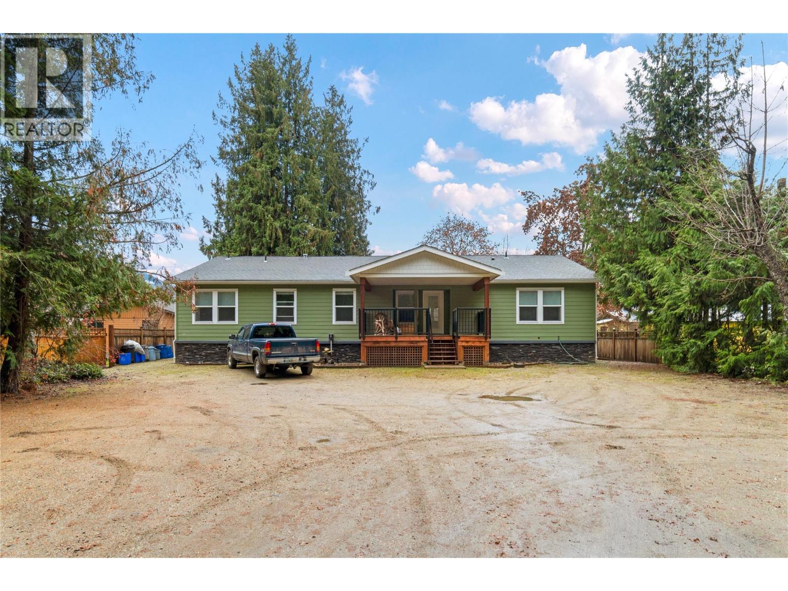 405 97a Highway Property Photo 11