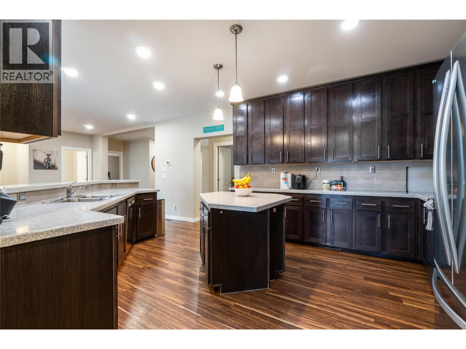 405 97a Highway Property Photo 14