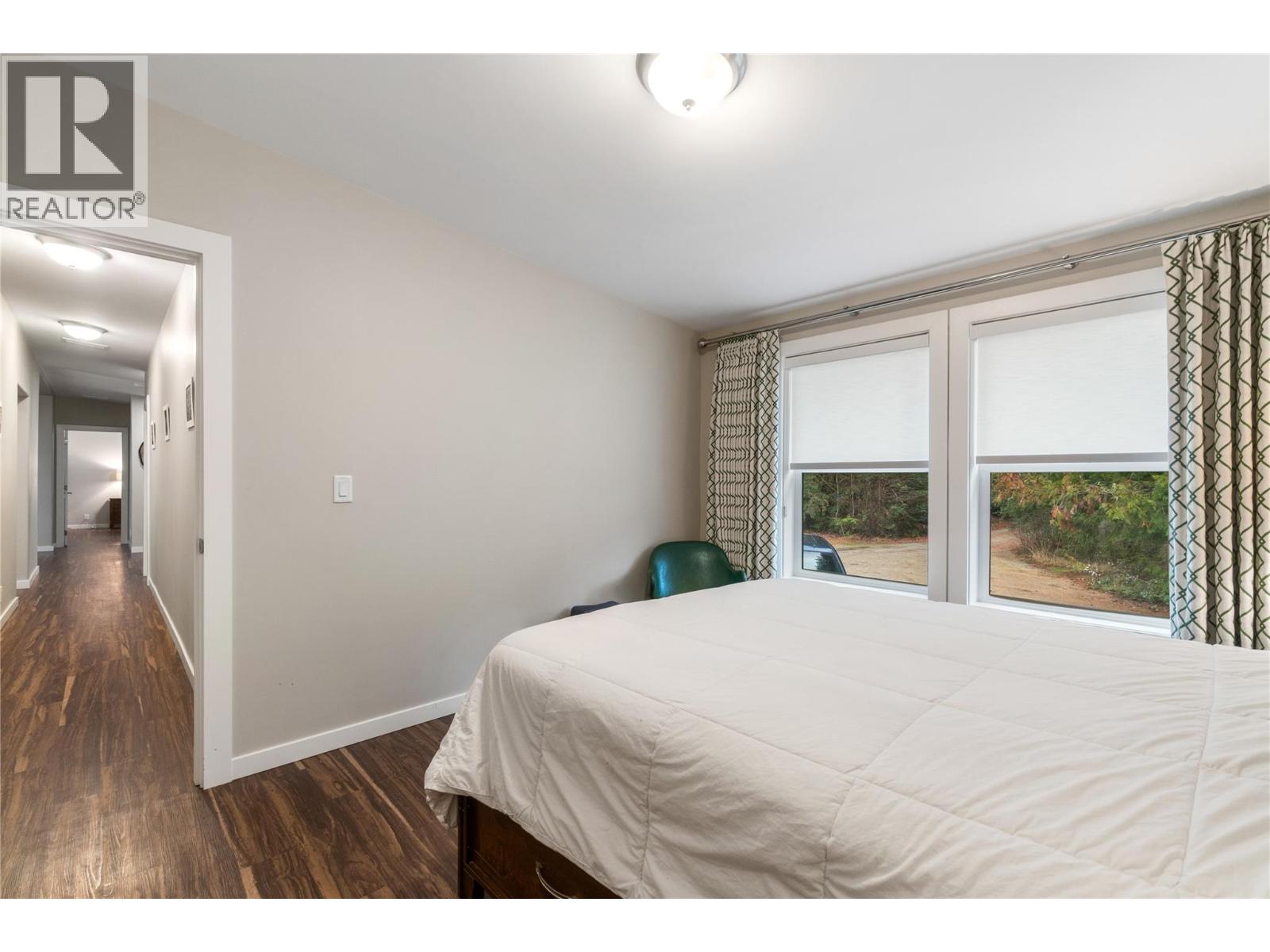 405 97a Highway Property Photo 33