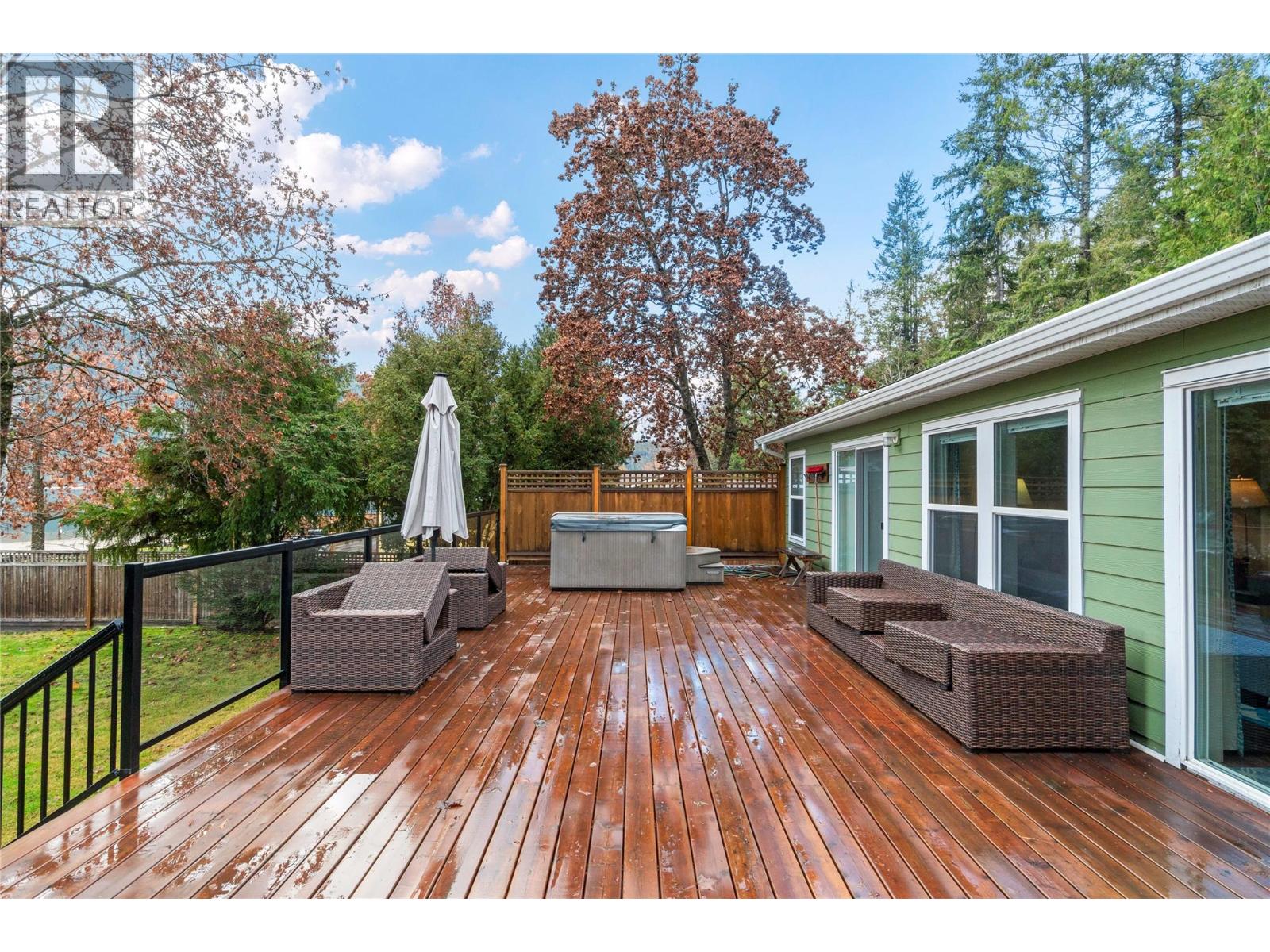 405 97a Highway Property Photo 44