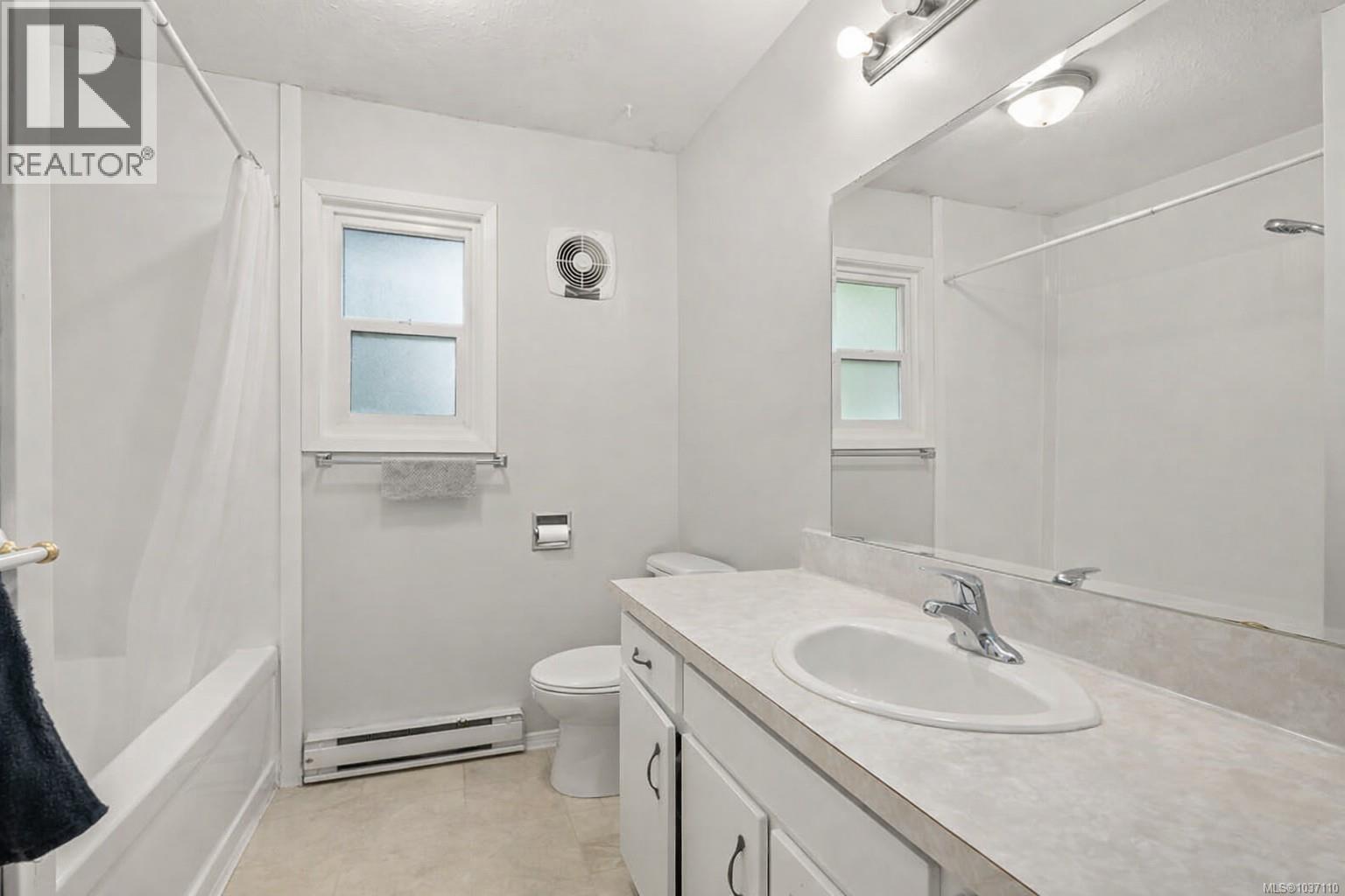 2442 Fitzgerald Ave Property Photo 21
