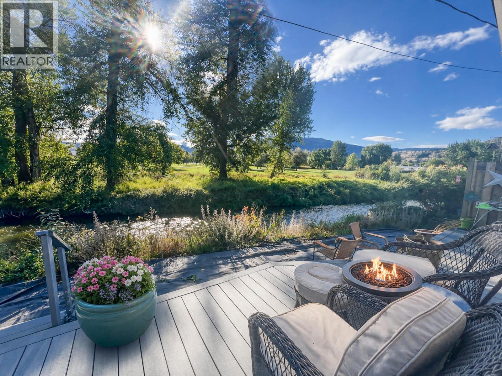 1401 NICOLA Avenue Unit# 18