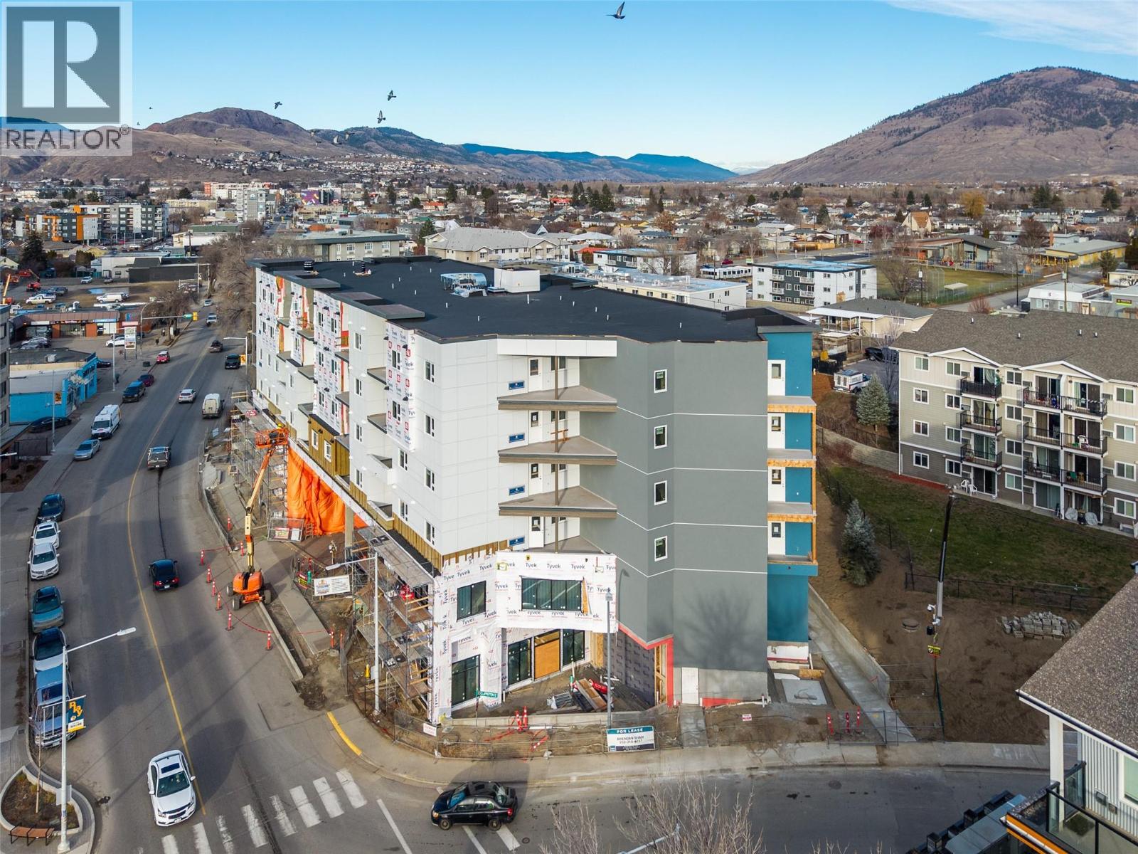 320 Tranquille Road Unit# Cru4 Property Photo 4