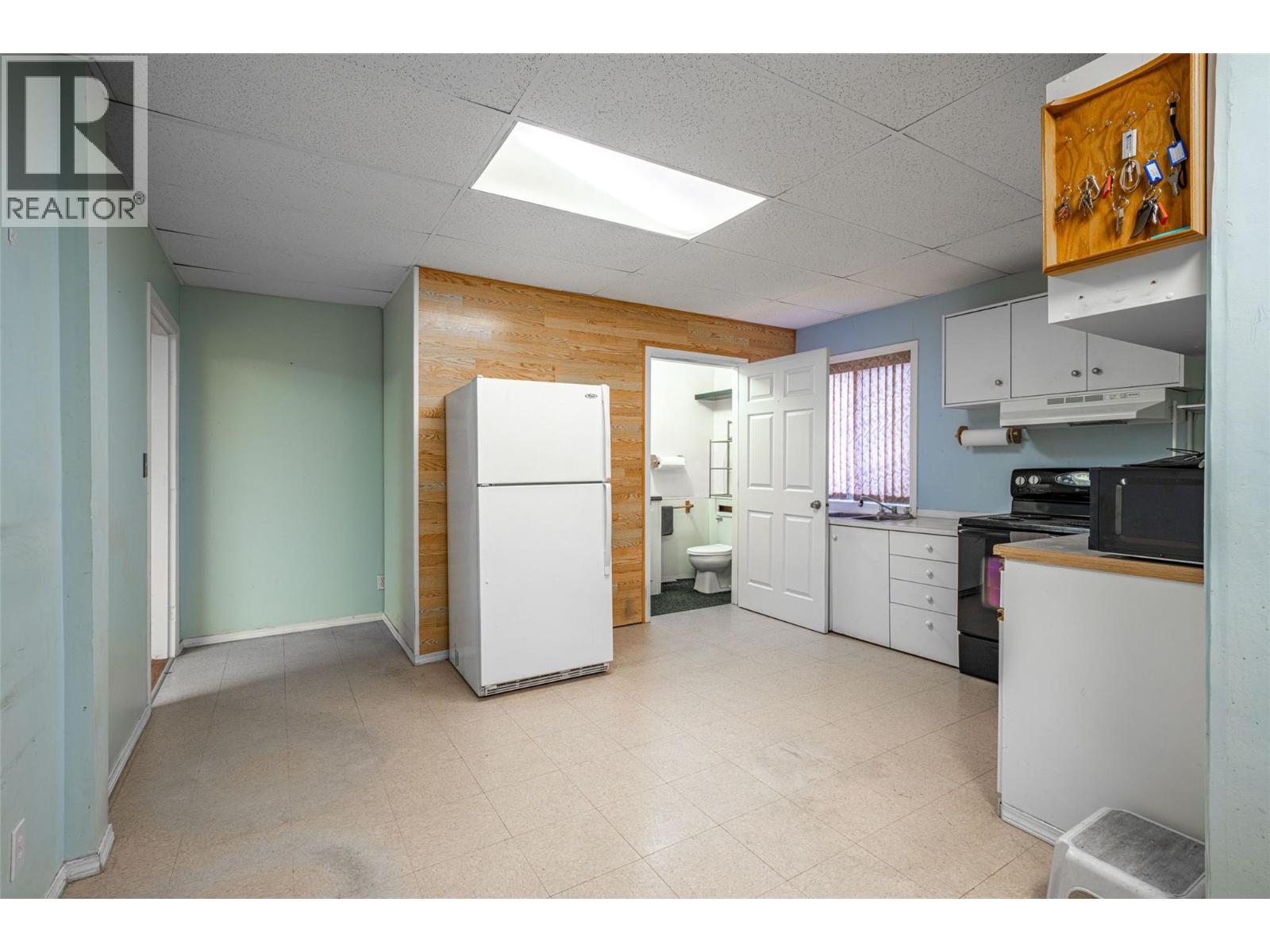 5683 97 Highway Property Photo 31