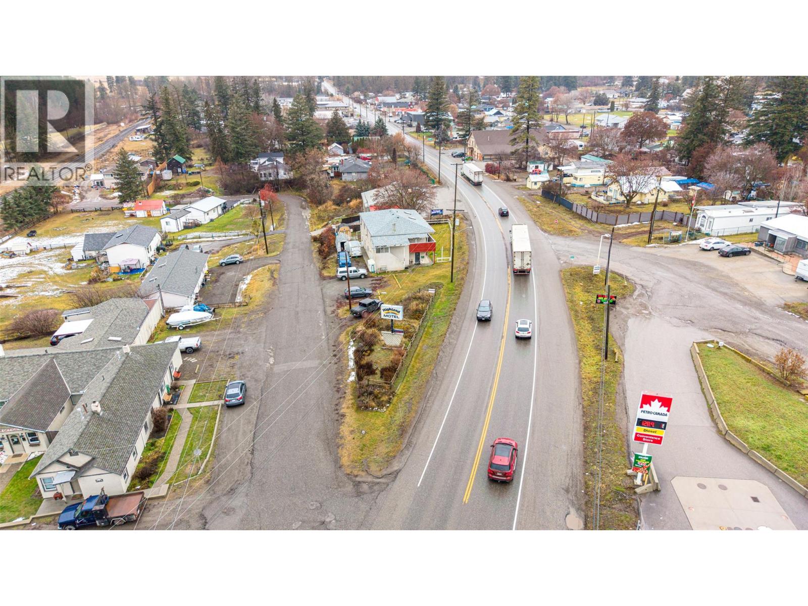 5683 97 Highway Property Photo 42