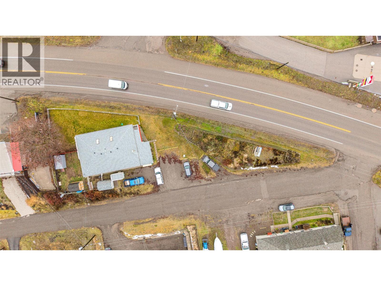 5683 97 Highway Property Photo 45