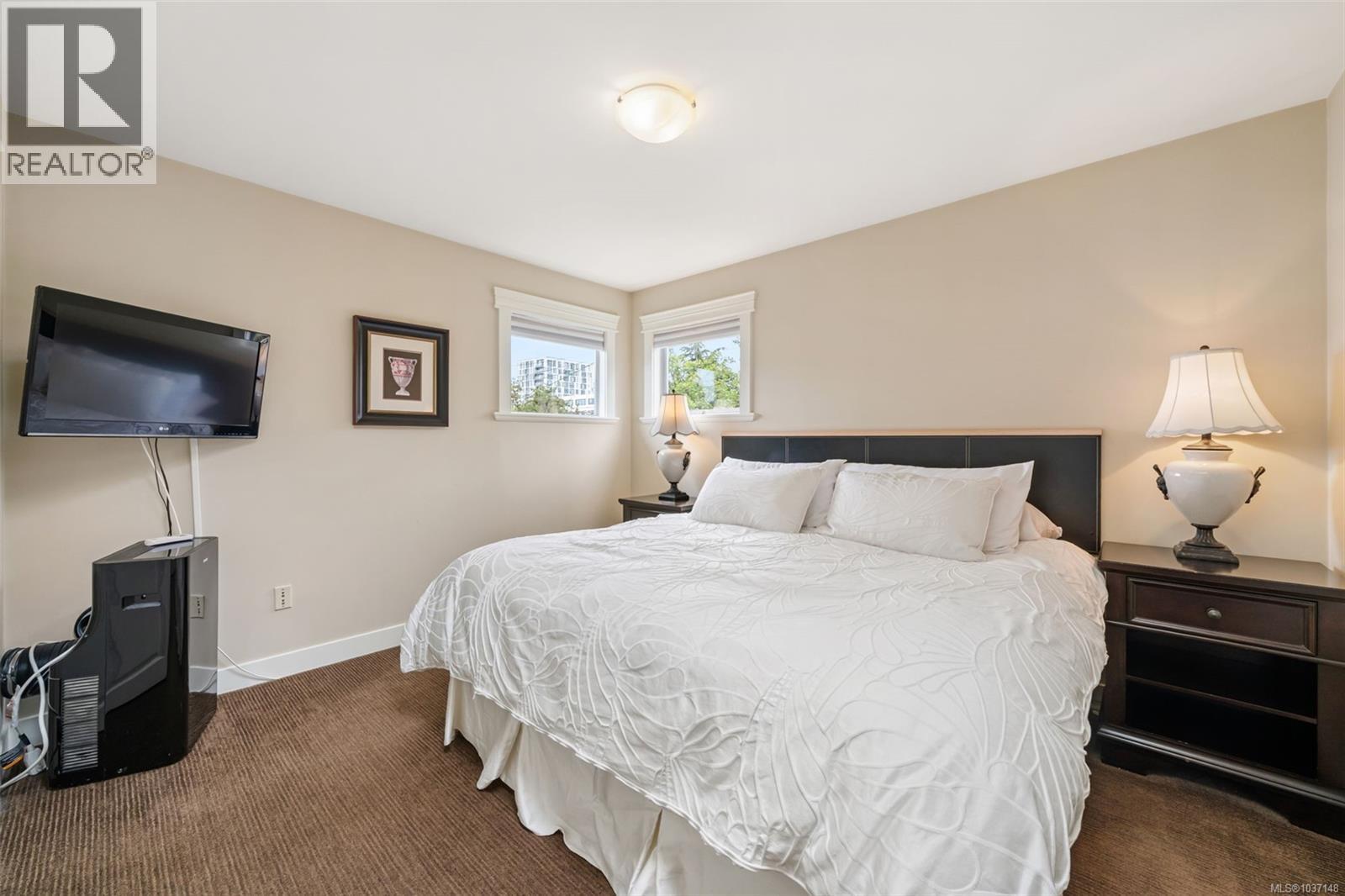 1145 Meares St Property Photo 46